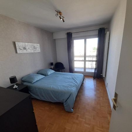 Appartement Hyper Centre Avec Garage Saint-Etienne  Kültér fotó
