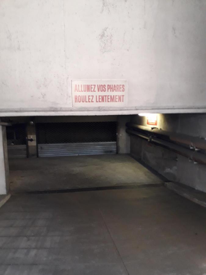 Appartement Hyper Centre Avec Garage Saint-Etienne  Kültér fotó